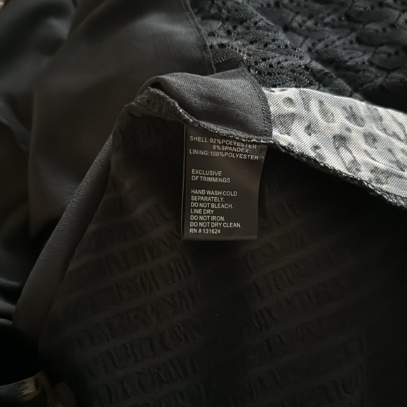 CALESSA BLACK LEOPARD ASYMMETRICAL BUTTON DOWN TOP w/COLLAR-ROLLABLE SLEEVES SzL - Picture 8 of 14